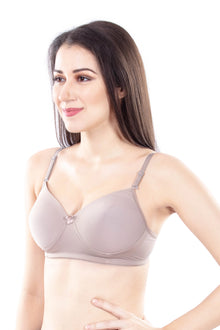 Leslie Padded Bra | Lightly Padded Wirefree | Seamless T-Shirt Bra | for Everyday Comfort, No Nipple Show-Through & Smooth Natural Shape Under Kurtis, Tops & T-Shirts