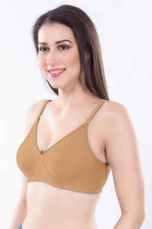 Helen Moulded Bra | for Women - Non-Padded Wirefree Seamless T-Shirt Bra with Soft Smooth Cups & Adjustable Straps for Invisible Everyday Comfort with No Show Seams Under Tight Tops, Kurtis & T-Shirts