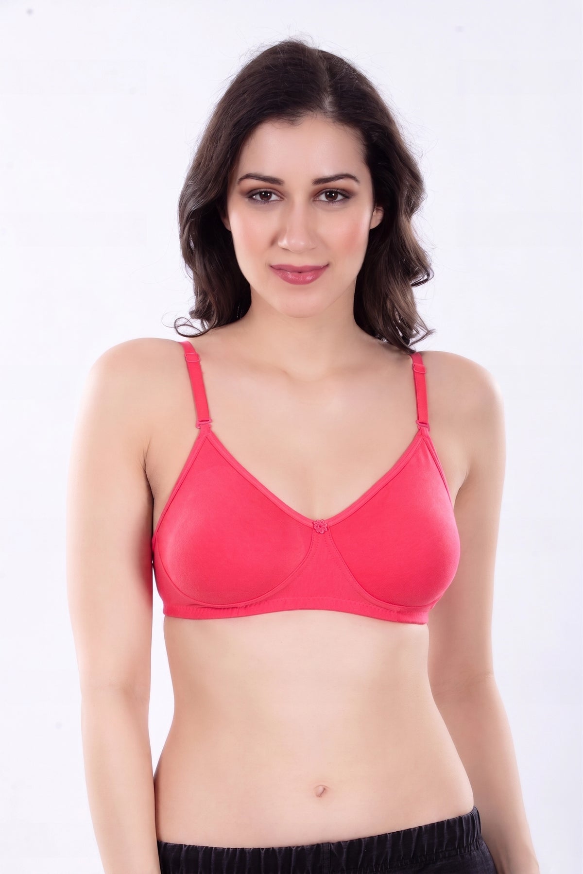 Nilani Full Coverage Seamless Molded Bra | Non-Padded Wirefree Soft Fabric Everyday Innerwear with Adjustable Straps for Women | No Show Seams Under Tight Tops, Kurtis & T-Shirts